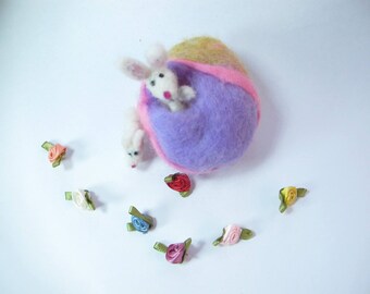 Easter bunnies in an Easter egg
