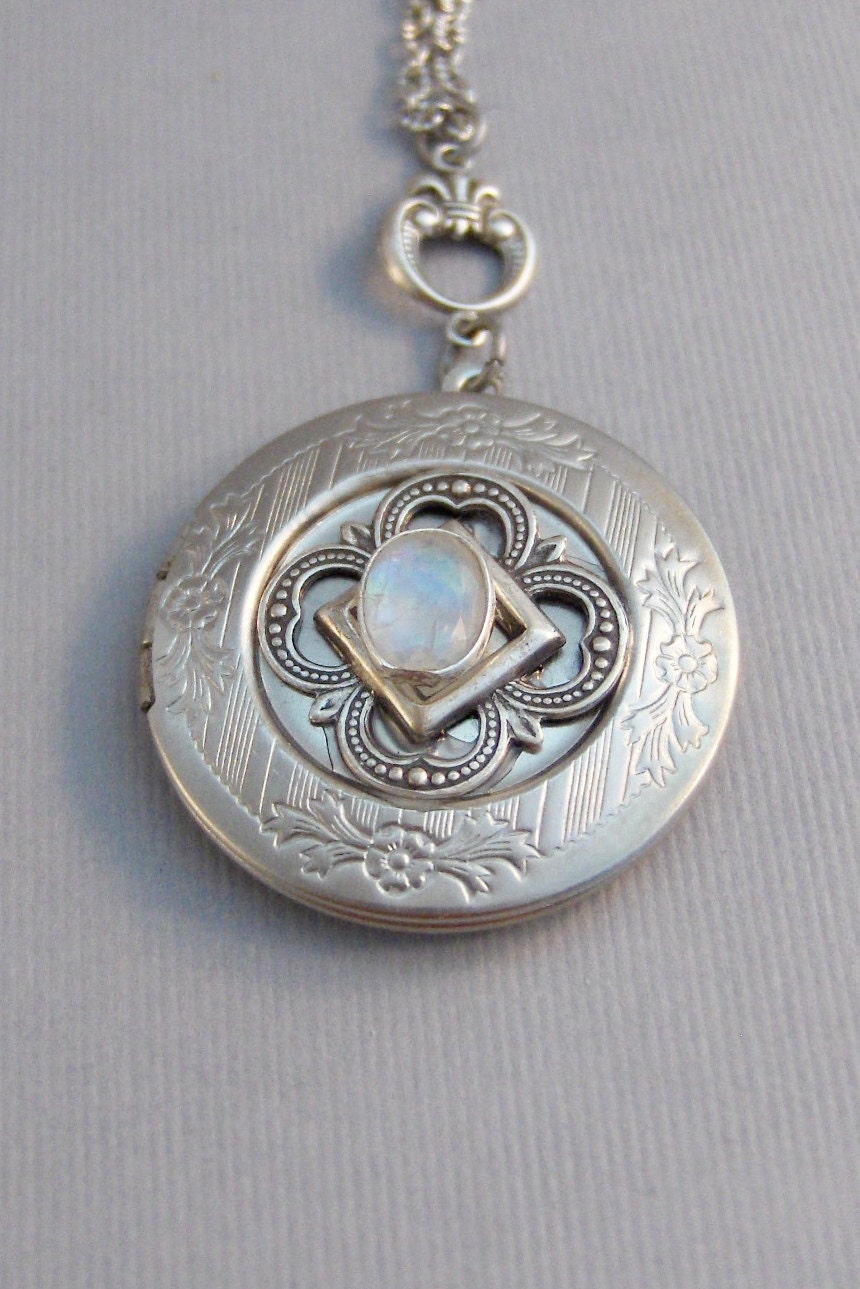 Enchanted MoonMoonstoneMoonstone NecklaceAntique