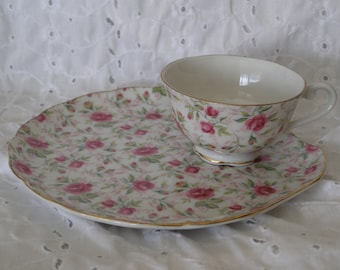 Vintage Snack Set ~ Cup Tea Plate Pink Roses Luncheon Tennis Breakfast