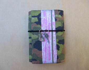 Camo Wood look Sportswoman Handmade Mini Junk Journal SmashBook Scrapbook Notebook Mixed Media Woodland Outdoorsy Journal