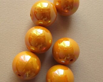 Vintage mustard yellow big beads