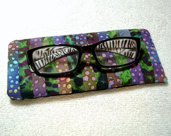 Fabric Eyeglass Case - Quilted Eyeglass Case - Glass Case - Batik Fabric Case - Sunglass - Handmade Case - EGC5
