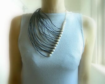 Statement Jewelry Pearl leather necklace for woman Avant Garde Contemporary Necklace Modern necklace Bib Necklace Asymmetric Necklace
