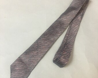 Vintage skinny tie / vintage tie / abstract tie / skinny tie