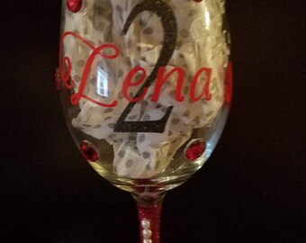 Personalized Glitter Wine Glasses