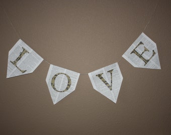 Wall Banner with "Love" Letters With Key and Fleur de lis