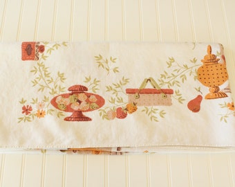 Vintage Mid Century Printed White Linen Square Tablecloth Picnic Pattern