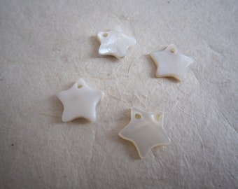 Set of 4 star sequins in mother-of-Pearl