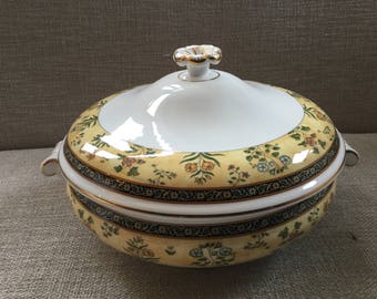 Wedgewood India pattern vegetable tureen