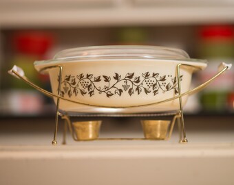Vintage Pyrex Golden Casserole with Original Cradle & Lid! 1959 Promotional