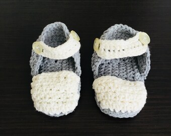 Small baby sneakers