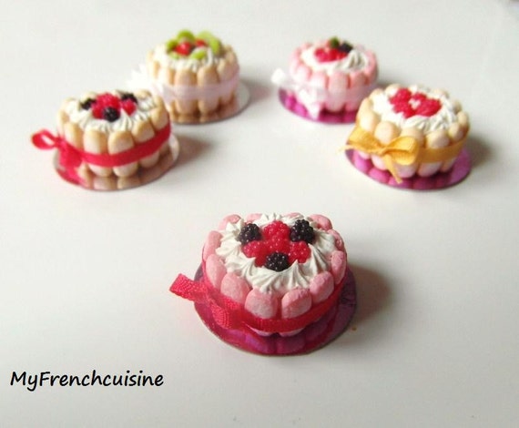 Items similar to French dessert - Pink heart charlotte on Etsy