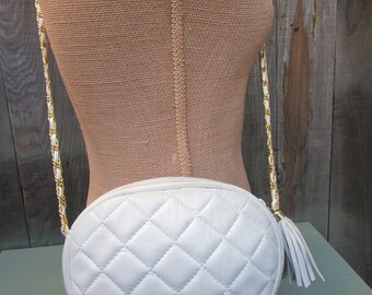 80's Quilted Leather Bag Leather Chain Strap Stark White Purse Crossbody Handbag Satchel 1980s Vintage