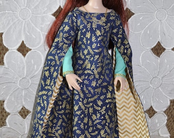 Keziah - A Medieval Gown pattern set for Ellowyne Wilde and other similar 16" dolls