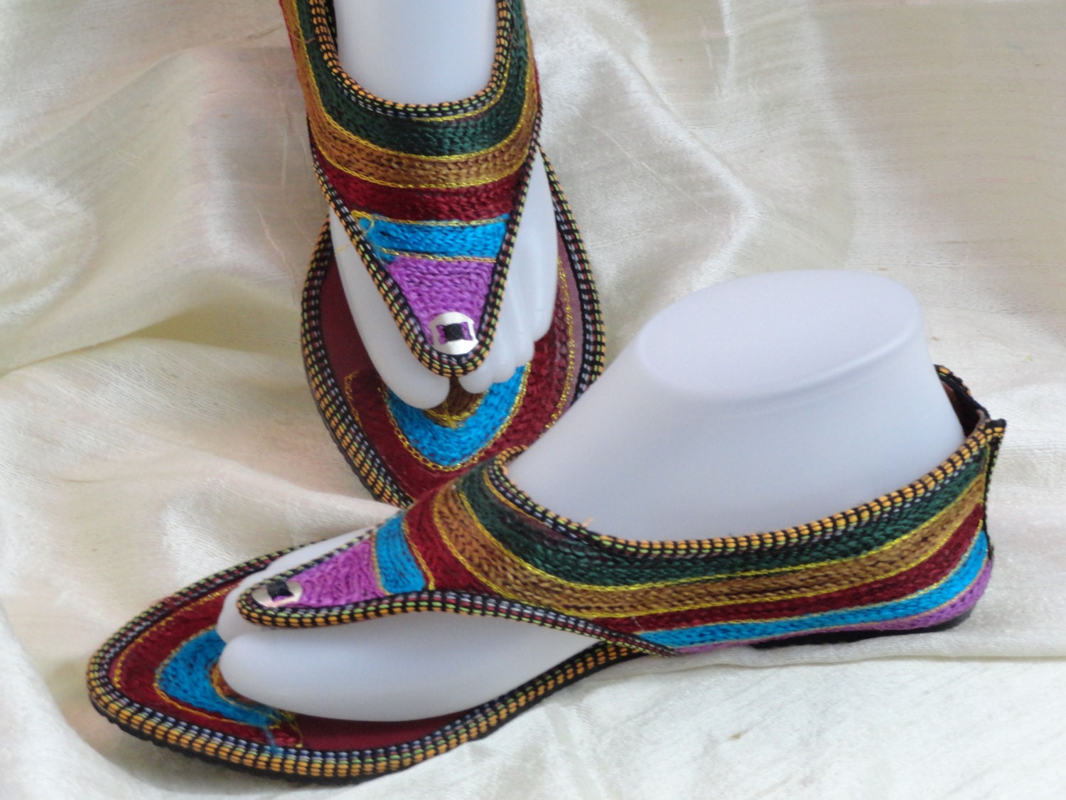 ethnic sandals for kurtis