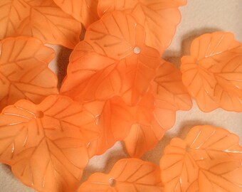 Apricot Frosted Leaf Charms - Acrylic Leaves - Apricot Leaves - Fall Leaves - Autumn Leaves - Frosted Acrylic Leaves - Bulk Leaf Charms