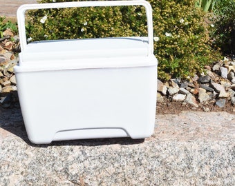 Sanded and Primed Cooler | Ready to Paint! | 9qt