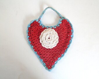 Mid Century Hand Crocheted Hanging Heart & White Rose Shaped Cotton Trivet / Hot Pad - Vintage American Folk Art