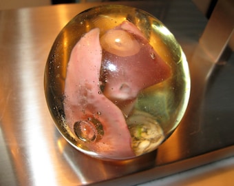 Art Glass Paperweight, Vintage Large paperweight, Hand Blown glass paper weight Pink Calla Lilies!