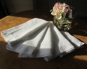 Five (5) Vintage Linen Napkins - Quality Linen
