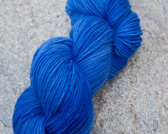OCEAN- Superwash DK 100% merino single ply 100g/240yard skein