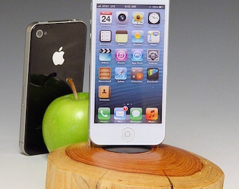 Docking Station for iPhone or iPod. Reclaimed wood. Simple beautiful natural live edge. FAST SHIPPING. Smartphone stand. Arizona #403