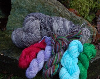 Leftie Kit, sock yarn shawl kit, handpainted wool sock yarn kit Ravelry pattern-Contrast