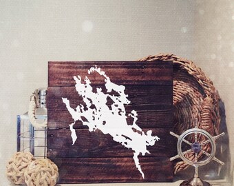 Customizable Lake Sign - Hand Painted, Wood Pallet Sign