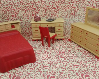Wolverine Youth Bedroom pieces Doll House Toy Soft Plastic Bed Desk Dresser