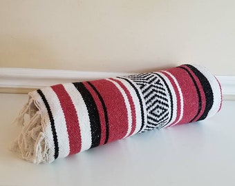 Mexican Serape, Red, Pendelton Style, Saltillo, 72" x44", Mexican Blanket, Fringe, Southwestern Blanket, Falsa, Mexican Throw, Mexico, 1970s