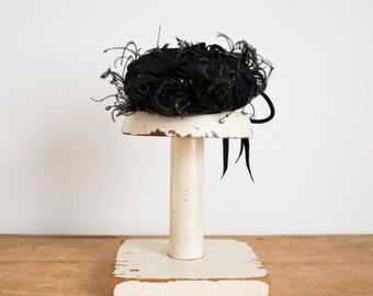 ON SALE - Vintage 1940s Hat - 40s Tilt Hat - The Mae