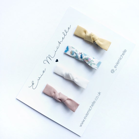 Pack of four dainty bows