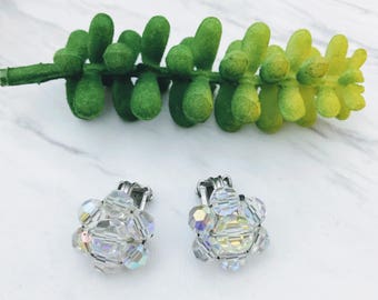 Vintage 1950s Crystal Bead Clip On Earrings. Crystal Aurora Borealis Earrings. Cluster Costume Jewelry.
