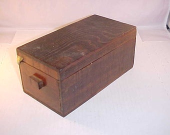Small Wood Hinged Lid Box