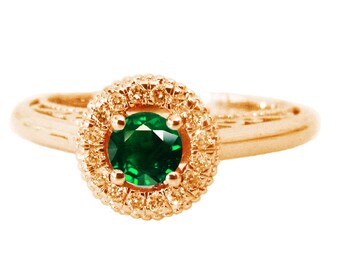 Summer gift, Gold ring, Spring gift, Emerald Ring Halo Engagement Ring Red color 18K Gold with D-E VVS Diamonds