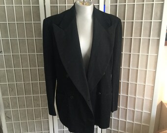 Vintage Men's Tuxedo 1970s - 1980s Classic