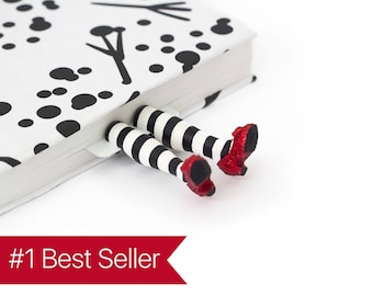 Wicked witch bookmark. Wizard of OZ wicked witch of the West. Unusual gift for mom, for her, for child, bookworm, student, teen girl, women.