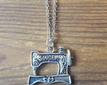 Sewing machine necklace pendant Singer