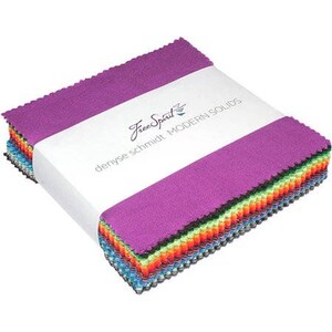 Free Spirit Fabrics- 5" Squares Modern Solids by Denyse Schmidt-- 100 -5 inch squares. Charm Pack, solid fabric, Rainbow of colors charms
