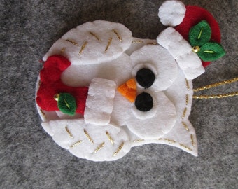 Felt Christmas ornament; Christmas Owl ornament; Felt ornament; Handmade; Christmas gift; Stocking stuffers.