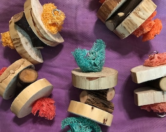 Loofah/Yucca Chinchilla Toss Toy