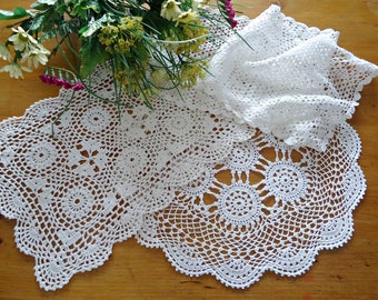 3 Doilies Doily Crocheted Doily White Vintage Doilies G6