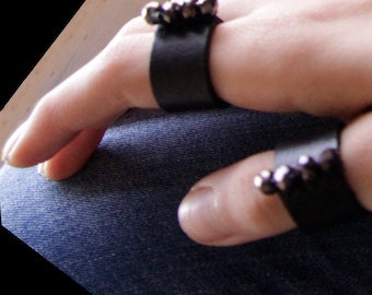Leather Ring, Avant Garde Jewelry, Statement Ring, Leather Jewelry, Minimalist Jewelry, Modern Jewelry, Artemisia, Gothic, Brambuta