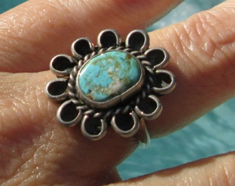 Turquoise and Sterling Silver Ring Size 7