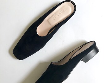 Vintage 1990s unworn midnight fine suede slip-on mules / Italian navy Bossa Nova leather shoes - EU 39.5 / UK 6.5 / US 9.5