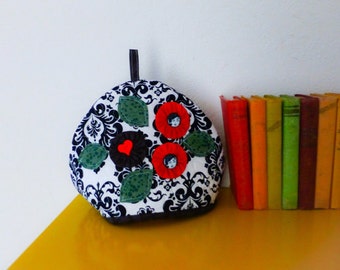 Quilted tea cozy, floral tea cozy, tea time, tea pot cozy, ready to ship, handmade, housewarming gift, wedding present, gift idea, homewares