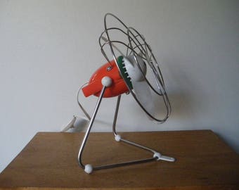 Vintage 1970's fan / made in italy / FOURNITEC / table fan / homedecor.