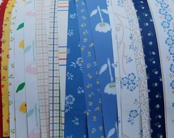 Vintage wallpaper 16x8 inches. 21 peices.