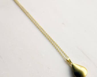 Simple Gold Locket, Teardrop locket, small locket, modern locket, graduation gift, brass locket, gift for her, Personalised mothers day gift