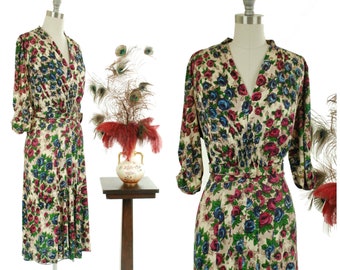 RESERVED on LAYAWAY 1940s Vintage Dress - Coloful Floral Print Rayon Jersey 40s Day Dress with Shirred Bodice XL